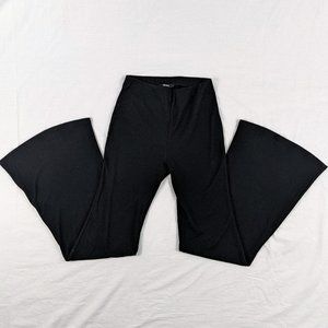 3/$20 F21 Blk High Waist Ribbed Flare Pants